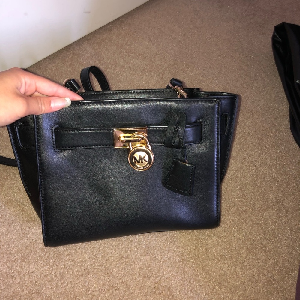 MK cross body
